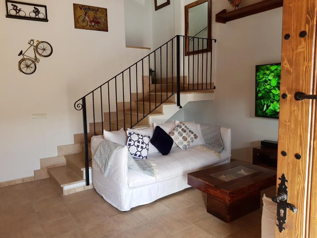 Villa Milagro - 3 Bedroom Finca Style Villa With Pool Near Golf Course/Beaches - Air Cond. Pollença 0*,  Spanien